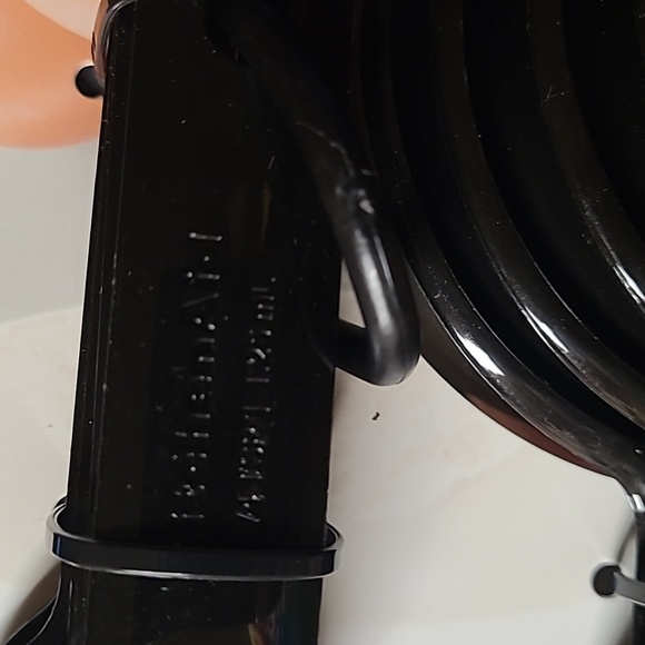 KitchenAid Measuring Cups & Spoon Set - Picture 4 of 4